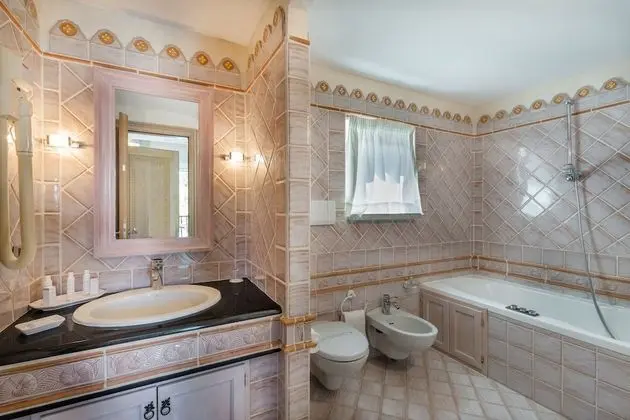 Superior Tek Büyük Yataklı Oda, Deniz Manzaralı