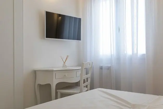 Tek Büyük veya İki Ayrı Yataklı Oda, Banyolu/Duşlu (Camera 1)