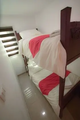 Basic Ortak Ranzalı Oda, Ortak Banyo