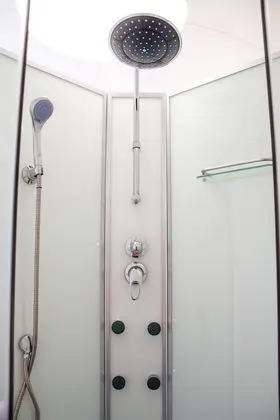 Luxury İki Ayrı Yataklı Oda