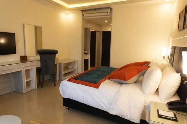 Deluxe Tek Büyük Yataklı Oda, 1 Yatak Odası