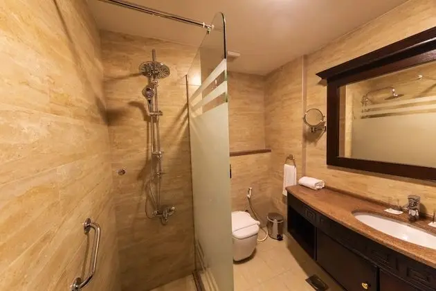 Deluxe Tek Büyük Yataklı Oda, 1 Yatak Odası