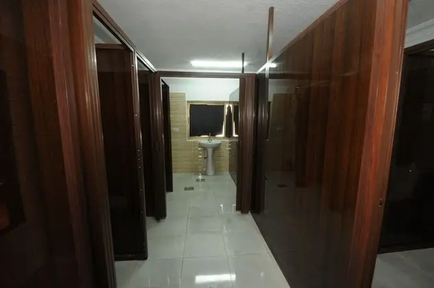 Ortak Ranzalı Oda, Şehir Manzaralı
