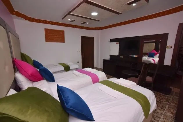 Deluxe Üç Kişilik Oda