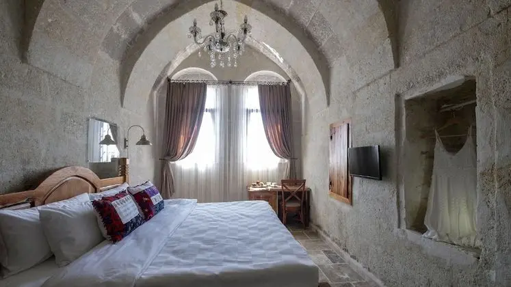 Double Room (Arch)