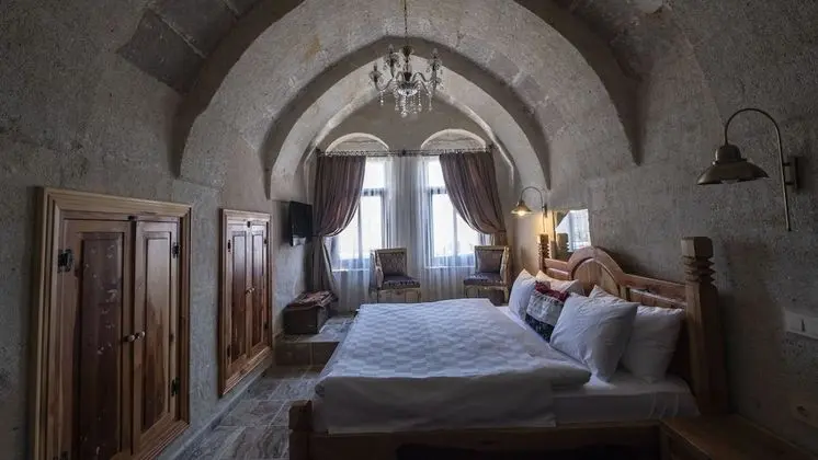 Double Room (Arch)