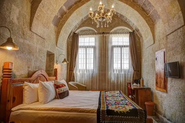 Tek Büyük Yataklı Oda (Arch)