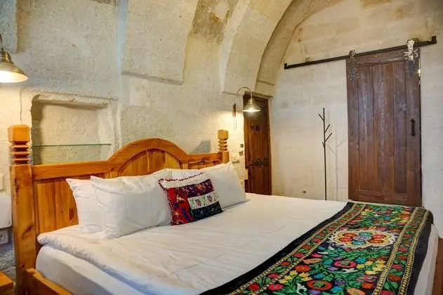 Tek Büyük Yataklı Oda (Arch)