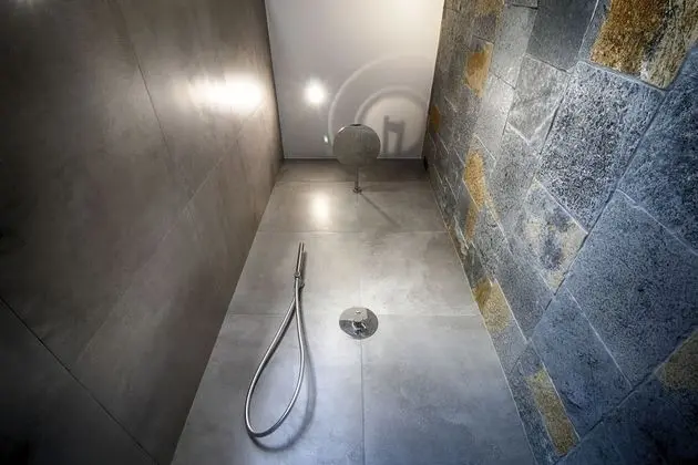Design Tek Büyük Yataklı Oda (Riolite)