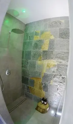 Design Tek Büyük Yataklı Oda (Riolite)