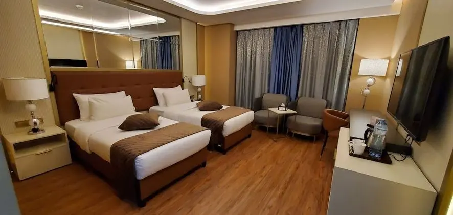 Luxury İki Ayrı Yataklı Oda