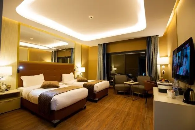Luxury İki Ayrı Yataklı Oda