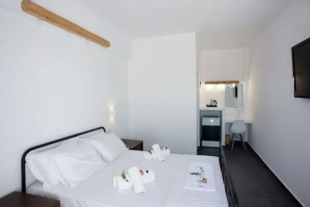 Standard Tek Büyük Yataklı Oda