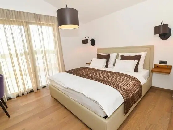 Superior Villa, 3 Yatak Odası, Sauna, Havuz Manzaralı