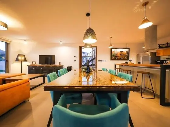 Superior Villa, 3 Yatak Odası, Sauna, Havuz Manzaralı