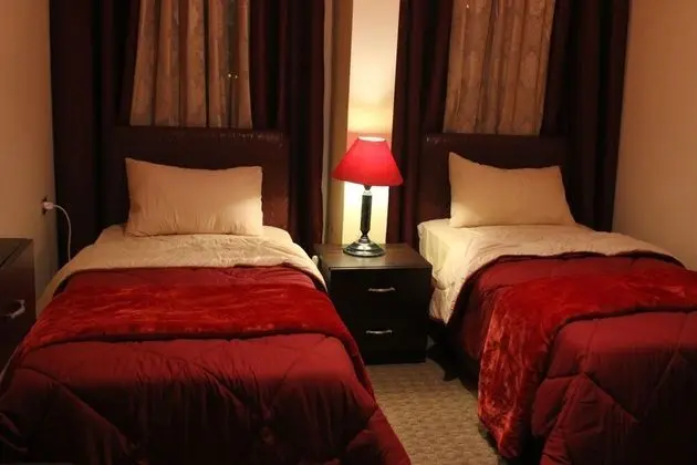 Romantic Tek Büyük Yataklı Oda