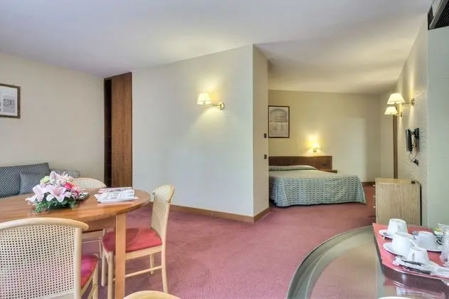 Basic Dört Kişilik Oda