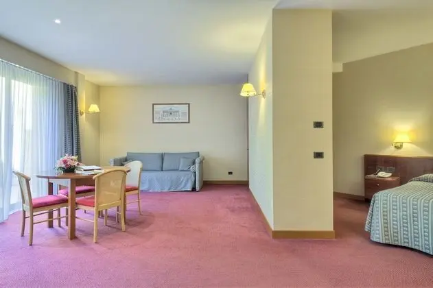 Basic Dört Kişilik Oda