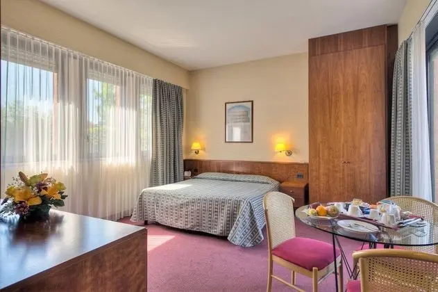 Business Tek Büyük Yataklı Oda, 1 En Büyük (King) Boy Yatak, Bahçe Manzaralı