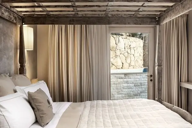 Junior Süit, Kişiye Özel Havuzlu