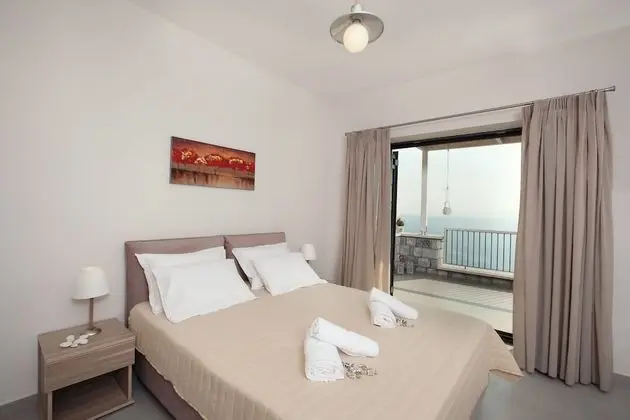 Stüdyo, Deniz Manzaralı