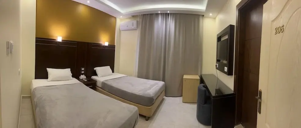 Deluxe Dört Kişilik Oda
