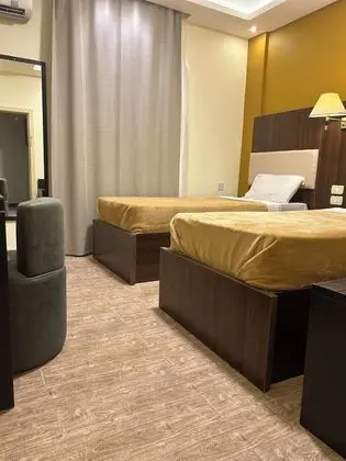 Deluxe Dört Kişilik Oda