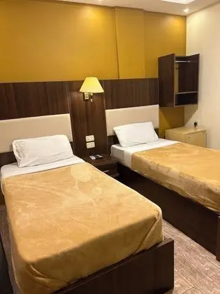 Deluxe Dört Kişilik Oda