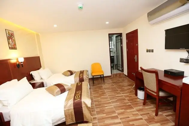 Deluxe Üç Kişilik Oda
