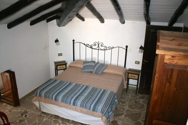 Üç Kişilik Oda, Dağ Manzaralı