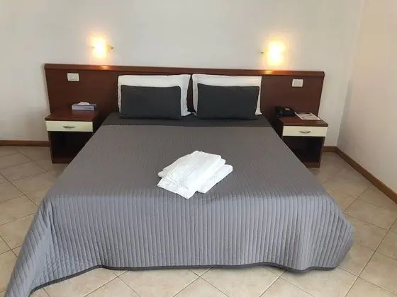 Tek Büyük veya İki Ayrı Yataklı Oda