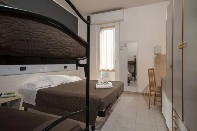 Economy Dört Kişilik Oda, Balkon