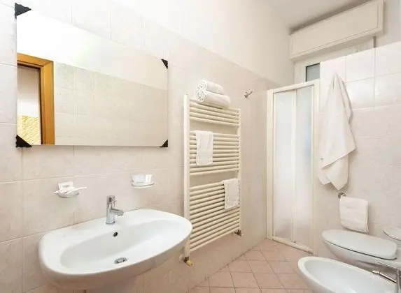 Economy Dört Kişilik Oda, Balkon