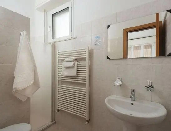 Economy Dört Kişilik Oda, Balkon