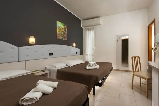 Standard Üç Kişilik Oda, Balkon