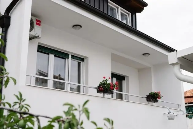 Apart Daire (Petri - close to the sea - A2 Zuti (2)