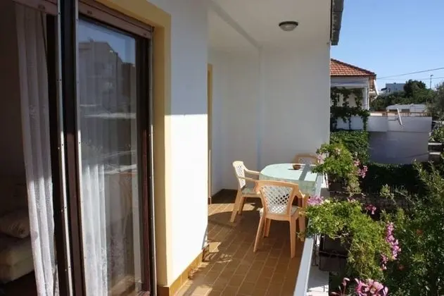 Apart Daire (Petri - close to the sea - A2 Zuti (2)