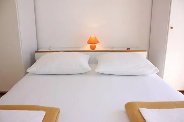 Apart Daire (Petri - close to the sea - A2 Zuti (2)