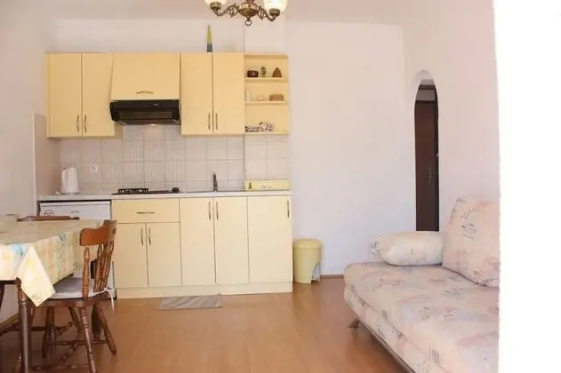 Apart Daire (Petri - close to the sea - A2 Zuti (2)