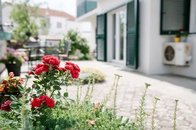 Apart Daire (Petri - close to the sea - A3 Sivi (2)