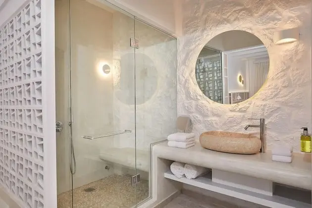 Superb Suite Sea View Indoor Hot Tub