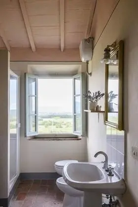 Comfort Apart Daire, 5 Yatak Odası, Teras, Üzüm Asması Manzaralı
