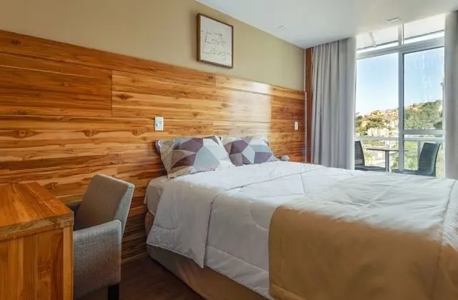 Executive Oda, Balkon