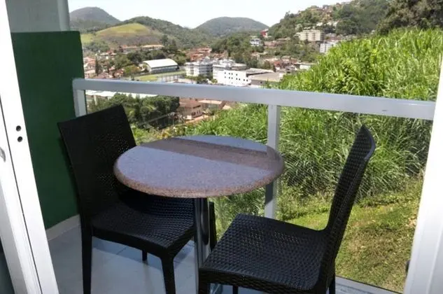 Executive Oda, Balkon