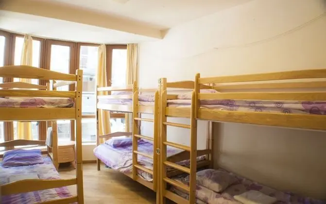 Basic Ortak Ranzalı Oda (6 beds)