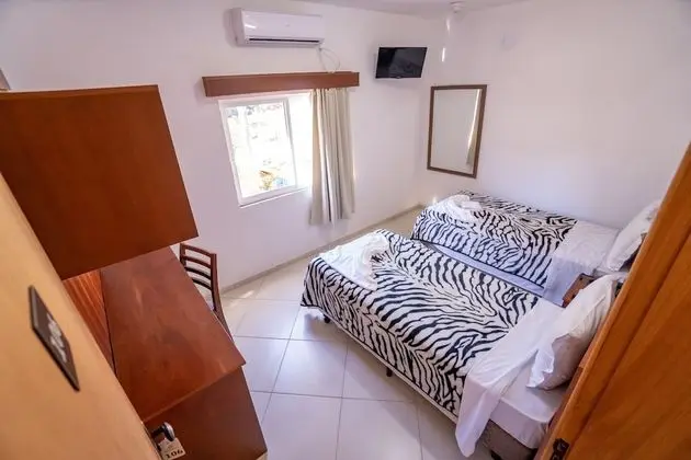 Tek Büyük Yataklı Oda, 2 Tek Kişilik Yatak