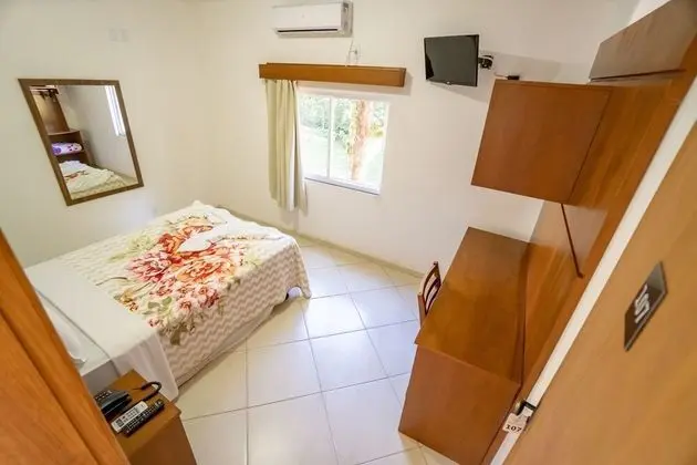 Tek Büyük Yataklı Oda, 2 Tek Kişilik Yatak