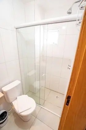 Tek Büyük Yataklı Oda, 2 Tek Kişilik Yatak