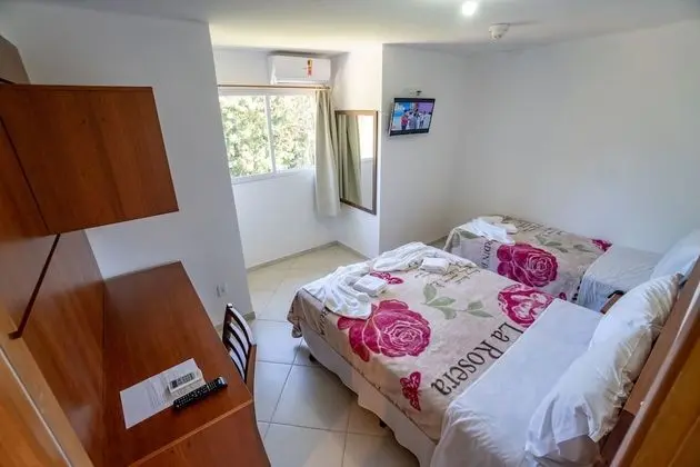 Üç Kişilik Oda, Birden Çok Yatak