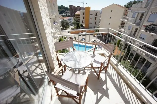 Apart Daire, 2 Yatak Odası, Balkon